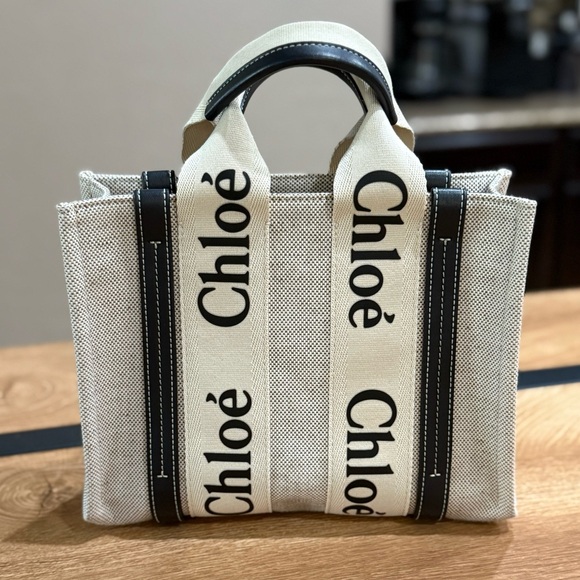 Chloé Top Handle Tote Bag - Picture 6 of 10